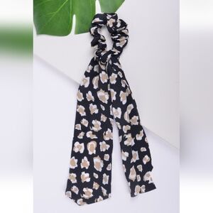 Cheetah Print Hair Scrunchie